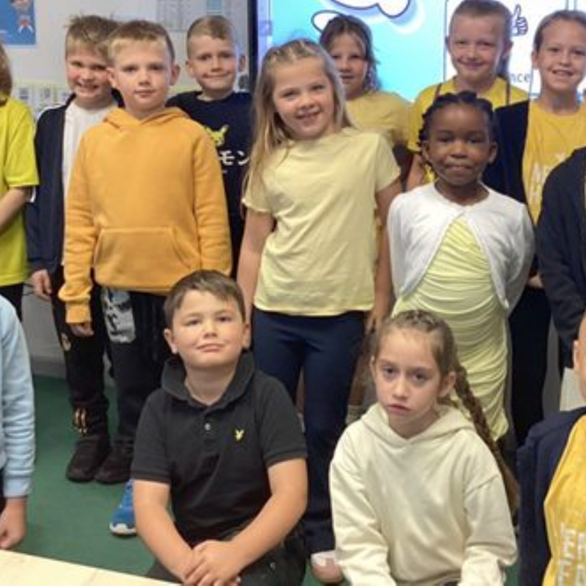 Ordsall Primary School - Hello Yellow